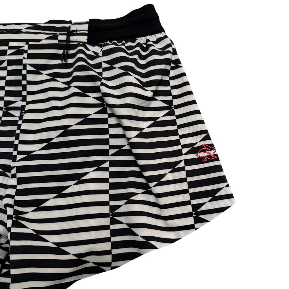 Rabbit Fuel n' Fly Running Shorts Black & White Geometric Graphic Print Medium - Picture 8 of 13